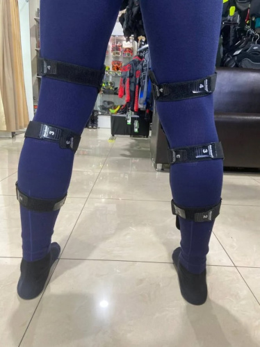 Ones Again Наколенники Carbon Fiber Force в Кирове